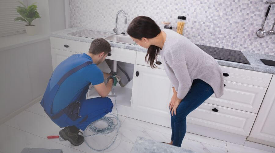 Professional same day plumber in Poneto, IN